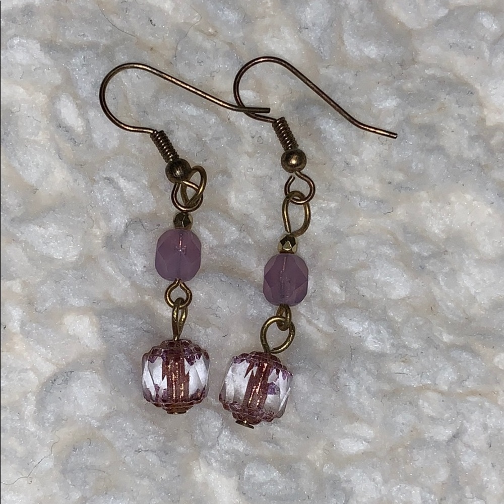 FREE GIFT: Pinky purple dangle Earrings